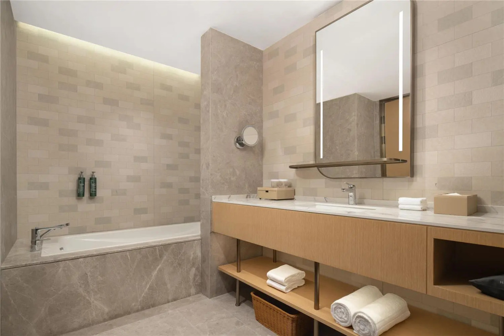 Hilton Garden Inn Shannan Gesang Road