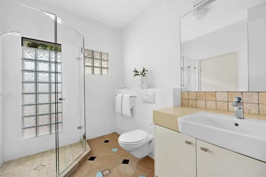 Mykonos, 3/37 Duke Street, Sunshine Beach