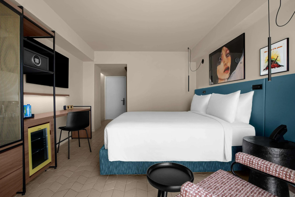 ROK Hotel Kingston, Tapestry Collection By Hilton
