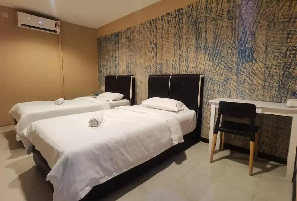 OYO HOME 90667 Chen Room Bs