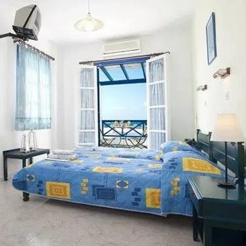 Glaros Hotel