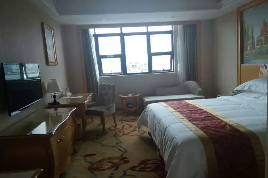 Vienna Hotel Shenzhen East Railway Station