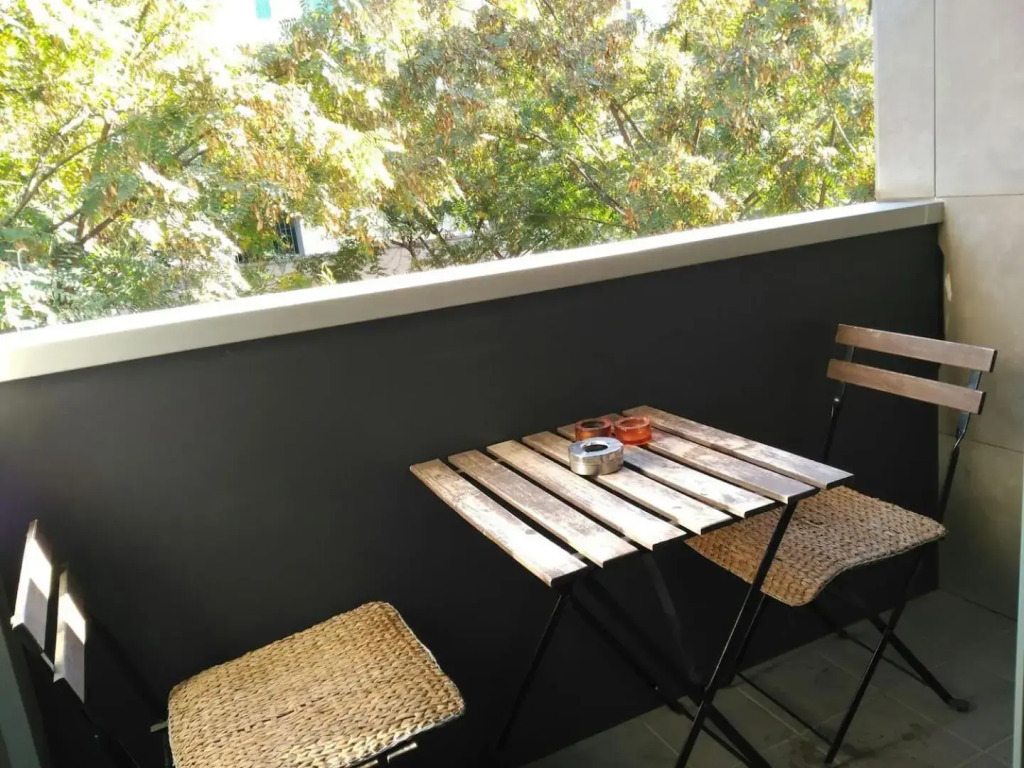 Stylish Flat, 2 Bathrooms And Swimmigpool!!