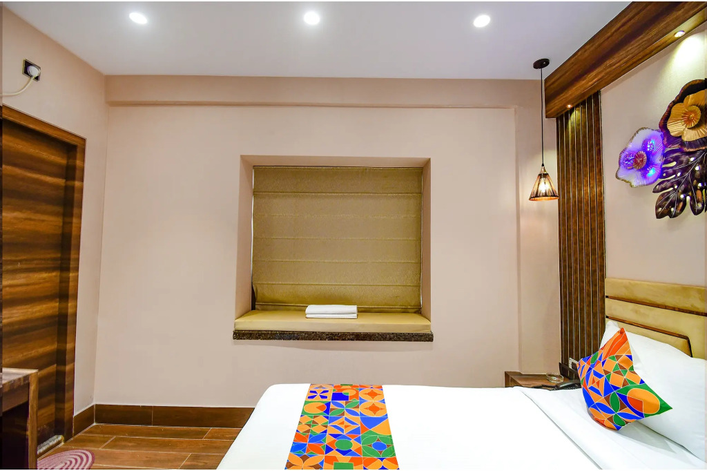 FabHotel Prime Jalsa - Nr Axis Mall