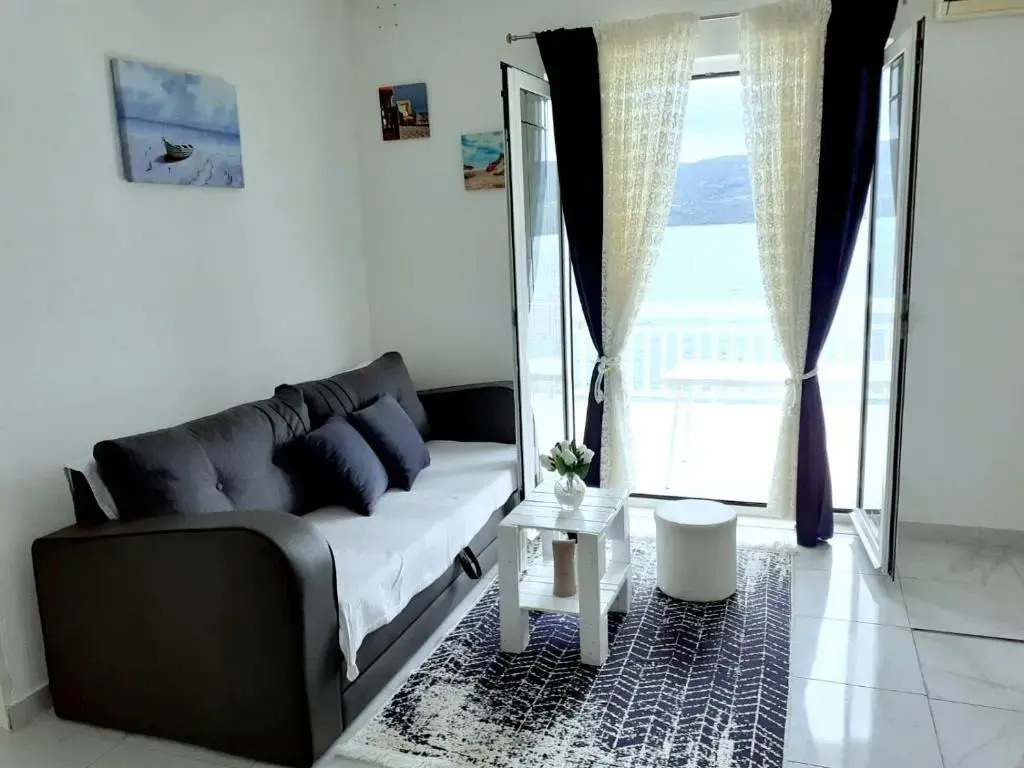 Apartmani Leženić Dada