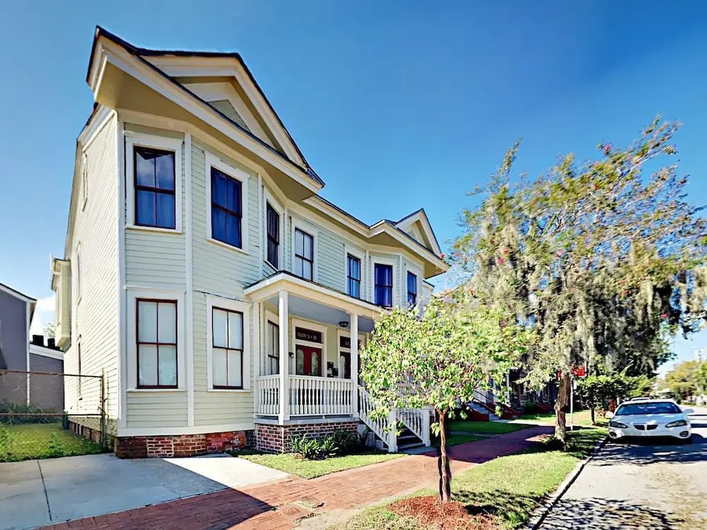 317 E Anderson Street Home