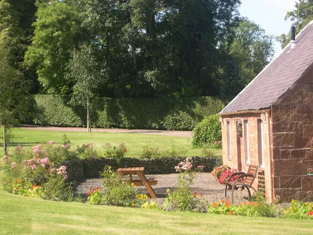 Harleyburn Cottages - Stables and Saddlery