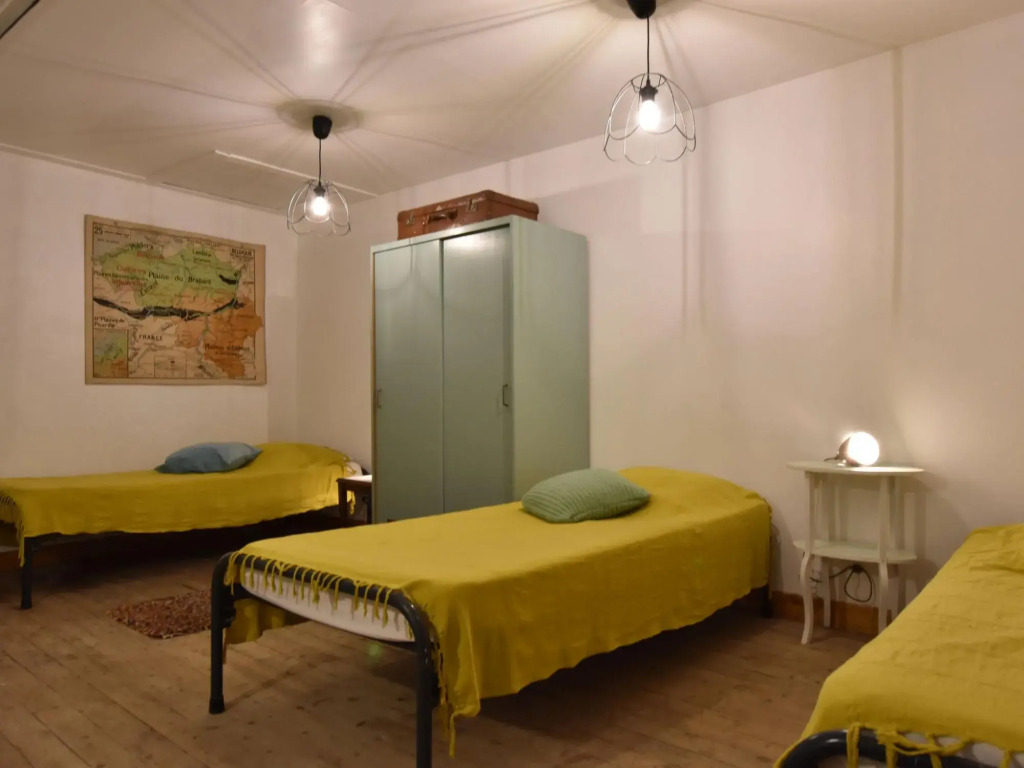 Romantic Holiday Home in Barricourt with Barbecue