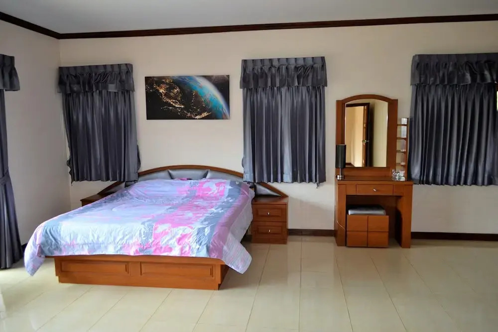 Cesar House