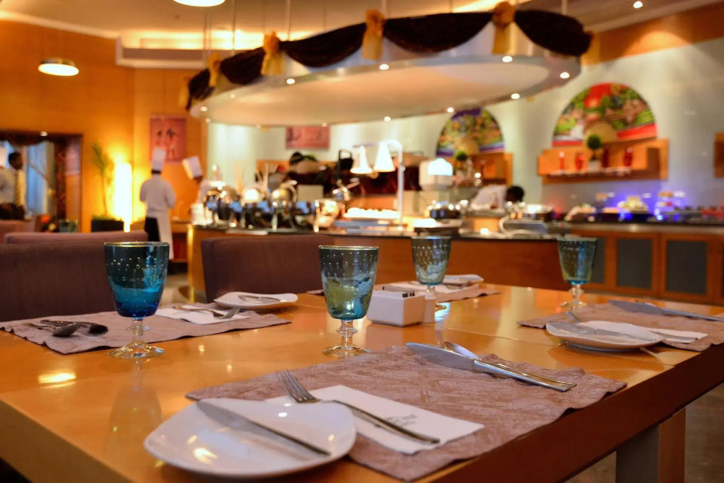Holiday Villa Hotel & Residence City Centre Doha
