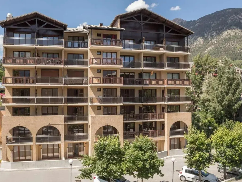 Appartement Briançon, 1 pièce, 4 personnes - FR-1-330C-53