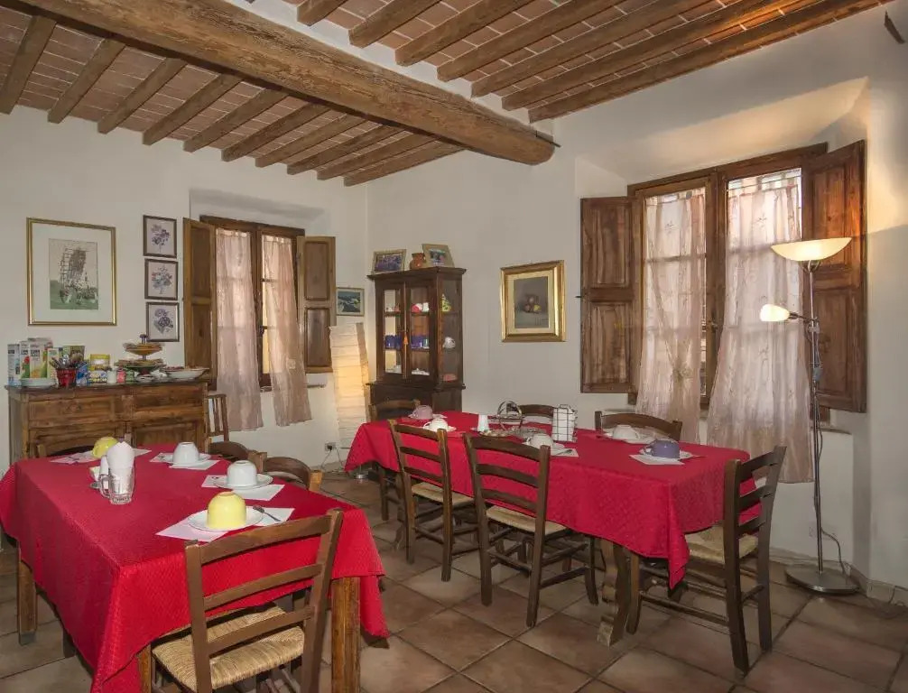 Due Borghi Guest House