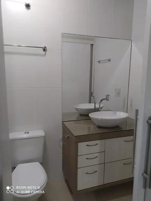 Apto Jairo e Eliane com 03 quartos e garagem interna