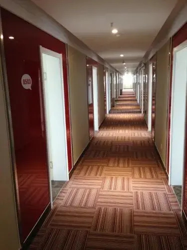 Thank Inn Chain Hotel Shandong Dezhou Decheng District Tianhong Plaza