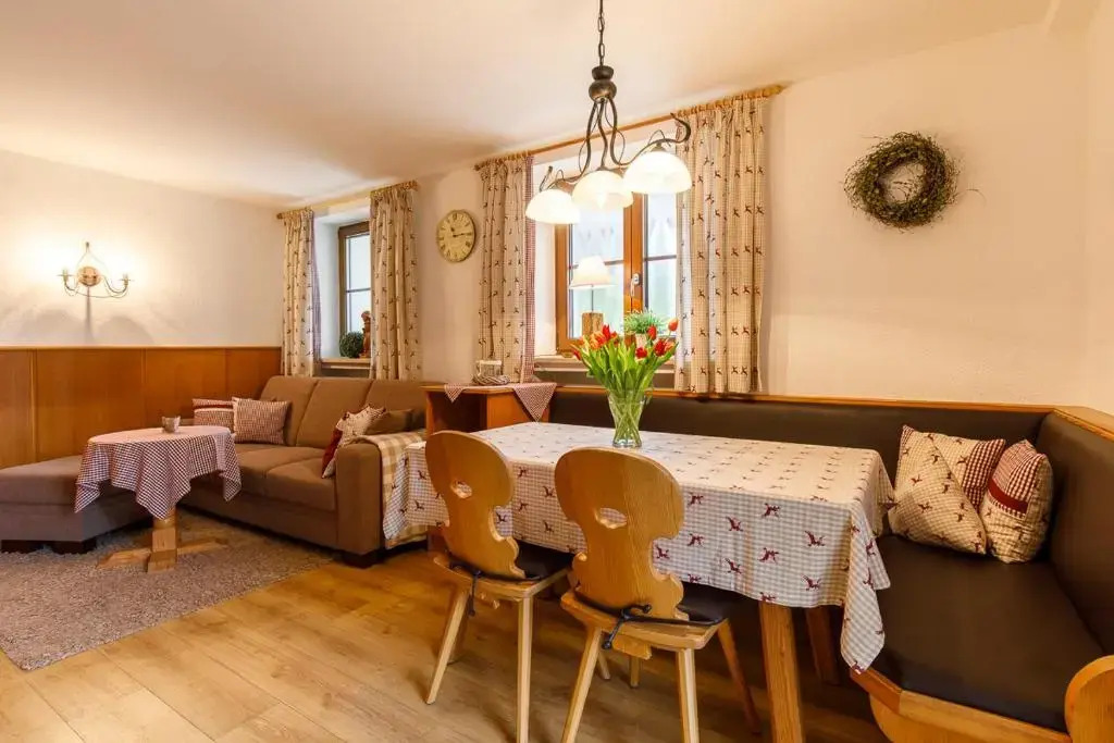 Lohener Hof - Ferienwohnungen Gastager