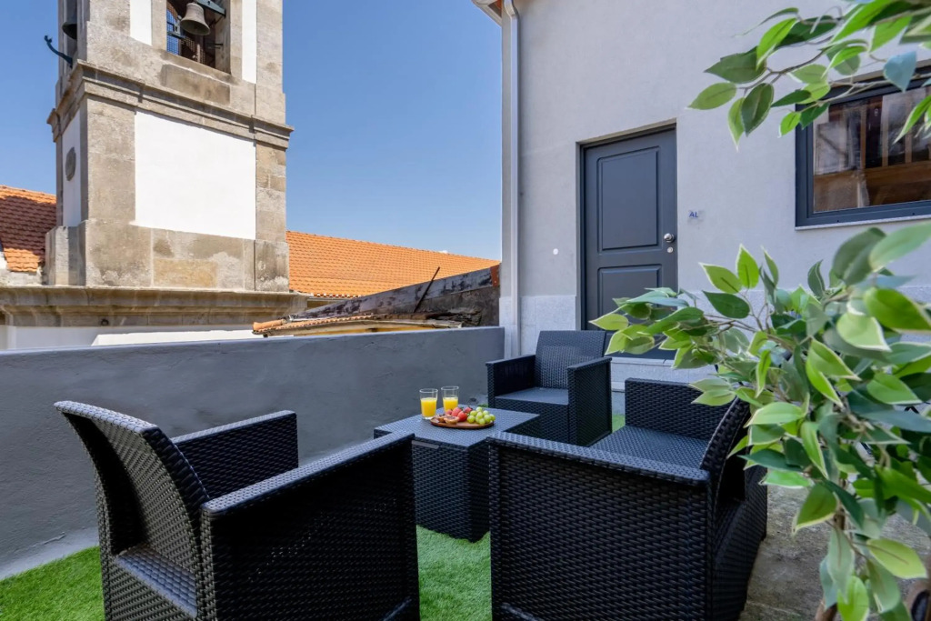 Stylish Duplex House - Terrace & River View