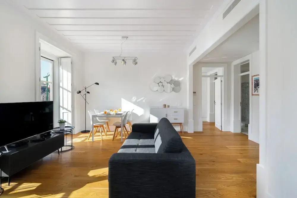 Restauradores Deluxe W/ Elevator & Ac Perfect For Families & Friends