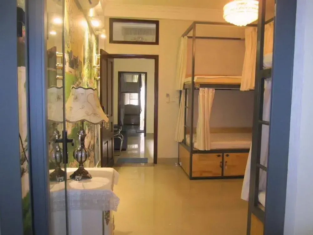 The Lily Hostel and Coffee