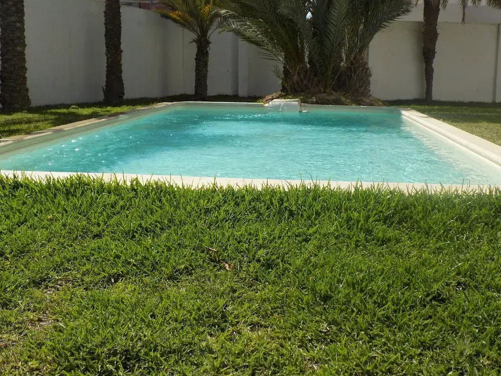 House With 4 Bedrooms in Sidi Mehrez, With Pool Access, Enclosed Garde