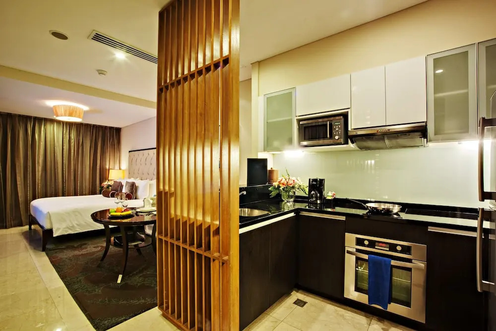 Oakwood Premier Manila