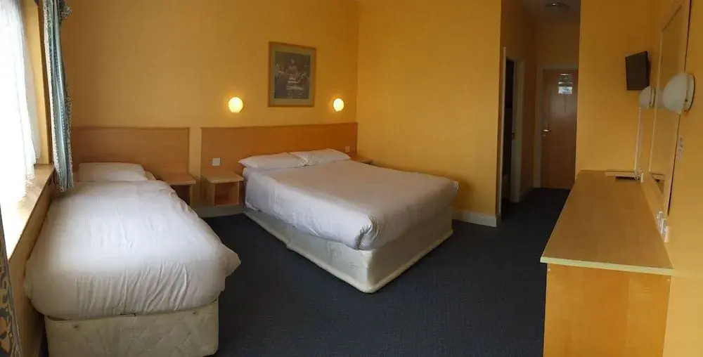 Rosslare Port Lodge