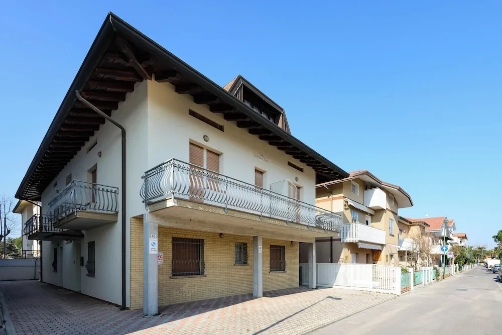 Lignano Sabbiadoro Flat With Terrace