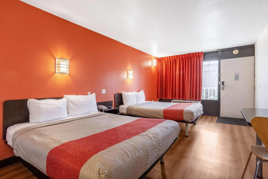 Motel 6-Little Rock, AR - West
