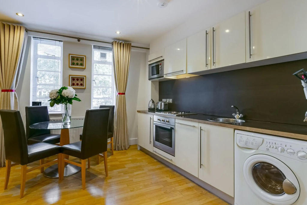 Nell Gwynn Chelsea Accommodation