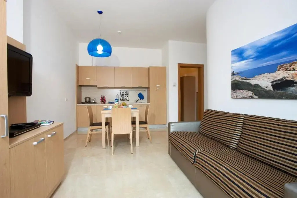 Iria Residence