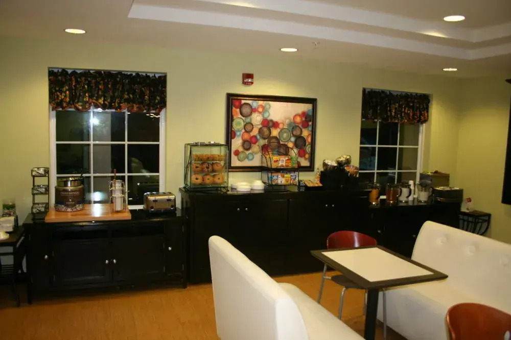 MainStay Suites Jacksonville near Camp Lejeune