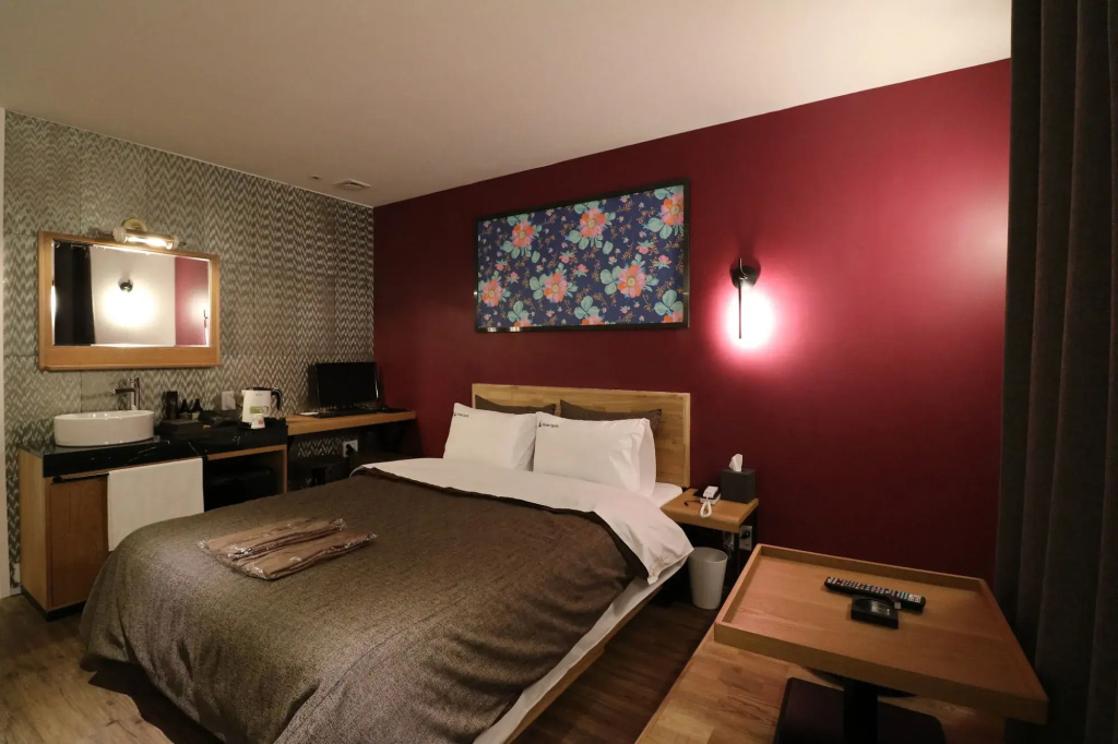 Ignis Hotel