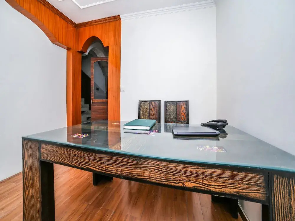 Hotel Royal Town By OYO Rooms