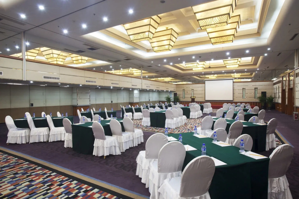Hotel Holiday Inn