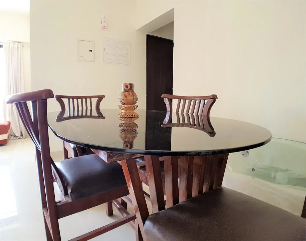 HexHomes Kandivali