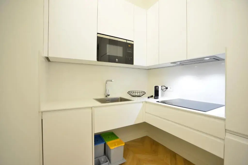 Plaza Mina Suites by Luxury Suites Cadiz