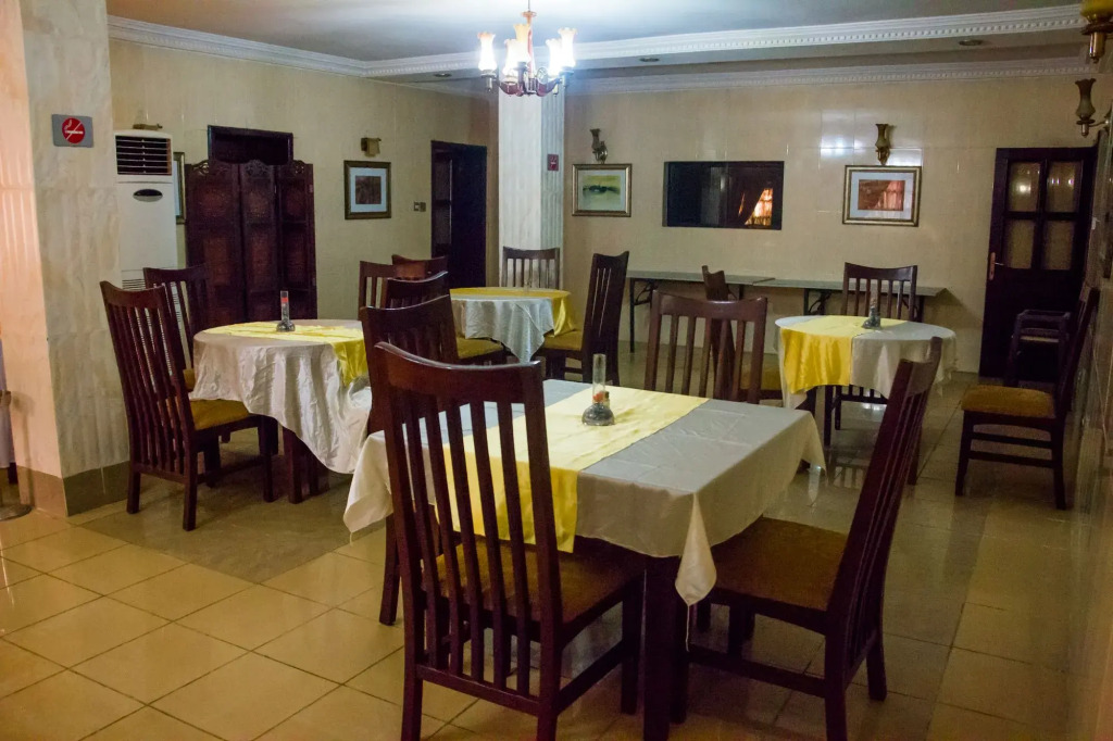 Dees Hotels Apartments And Suites