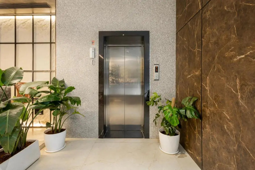 ECKO La Maniere Business Hotels