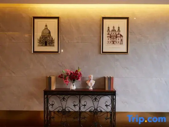 Junang Xingguang Hotel