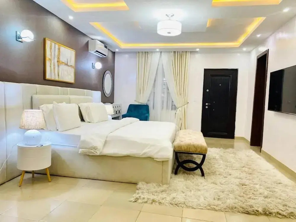 Premium Luxury Apartment by Smart Home