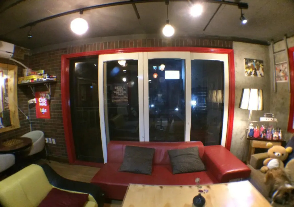 Mr.Comma Guesthouse - Hostel