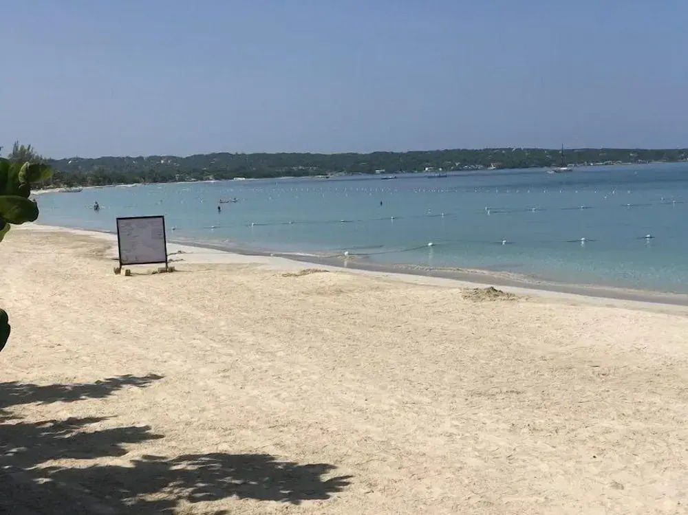 Firefly Beach Cottages