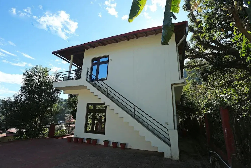 OYO 10923 Home Cozy Cottage Nakuchiyatal