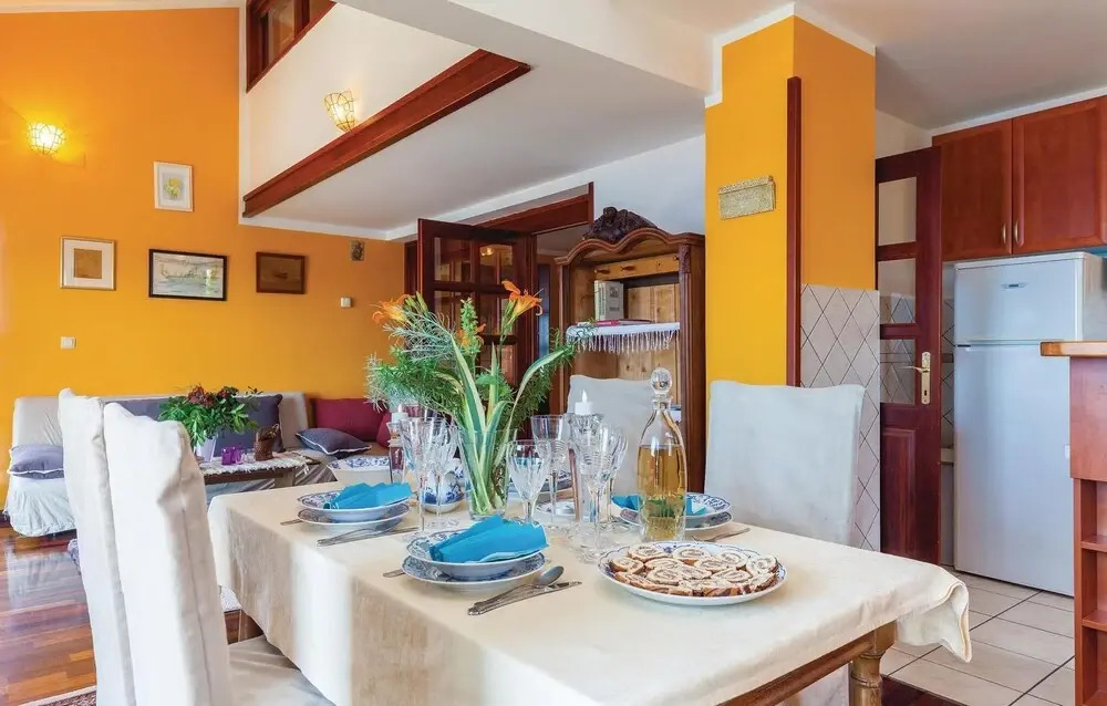 Stunning Home in Jadranovo With Wifi and 7 Bedrooms