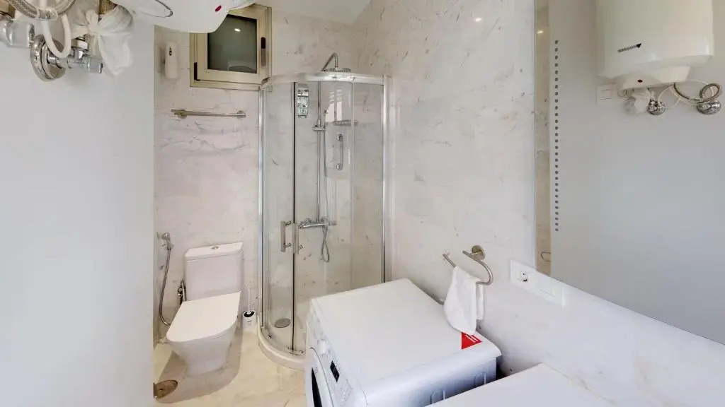 Marina Suite