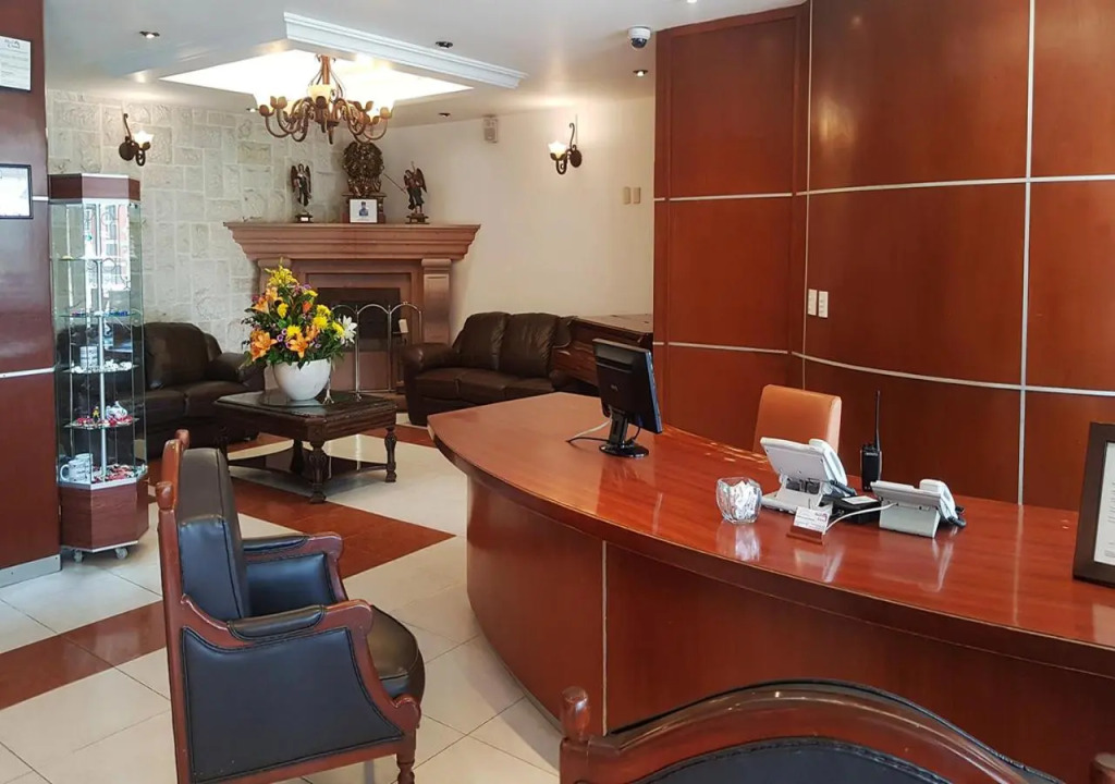 Hotel Ciros