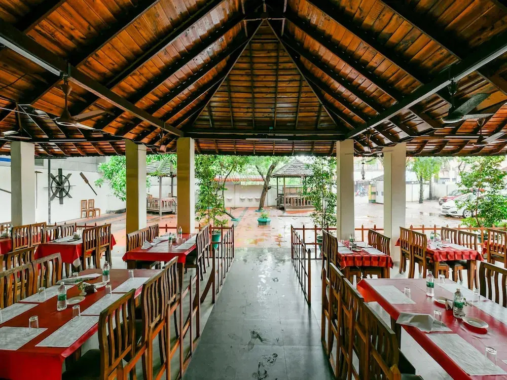 OYO 15962 Green Aura Resort