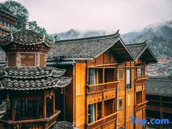 Xijiang Miaoli Banshan Yijing Inn