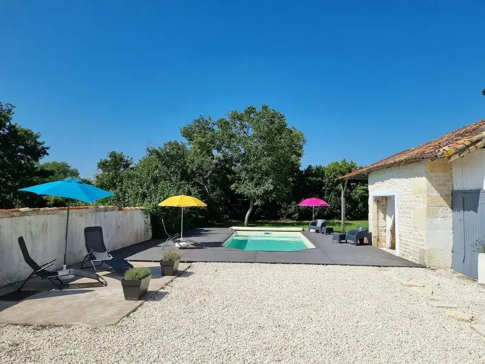 Holiday Home in Loubigne With Pool & Terrace