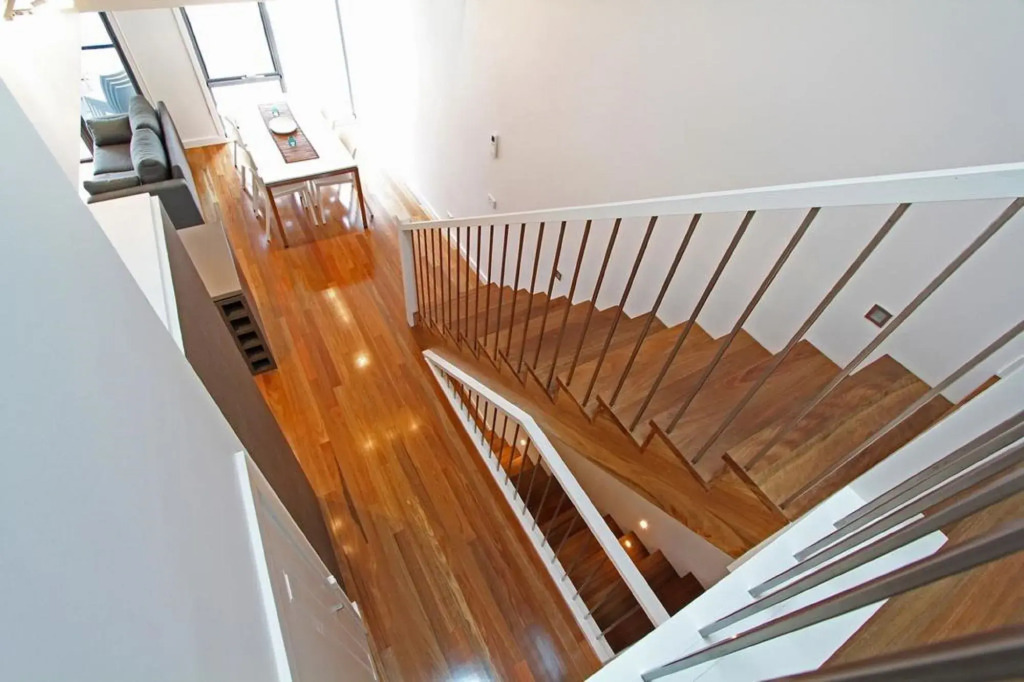 7 Falls Apartments