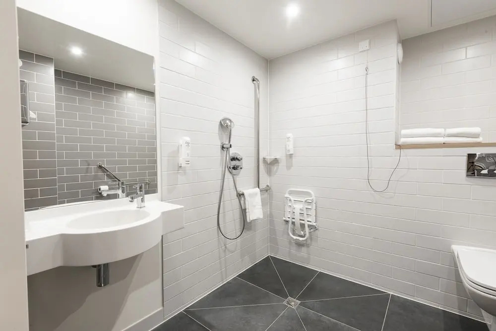 Holiday Inn Express Paris - Velizy by IHG